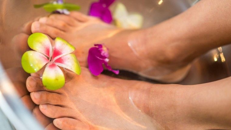 how to get rid of thick dead skin on feet