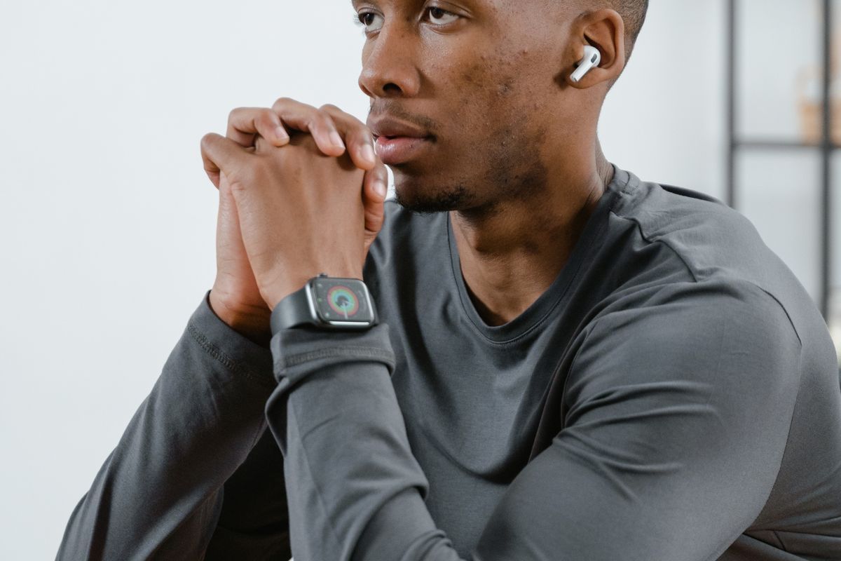 Building a Realistic Fitness Routine for Busy Men